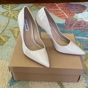 Nude Steve Madden Pump 9.5